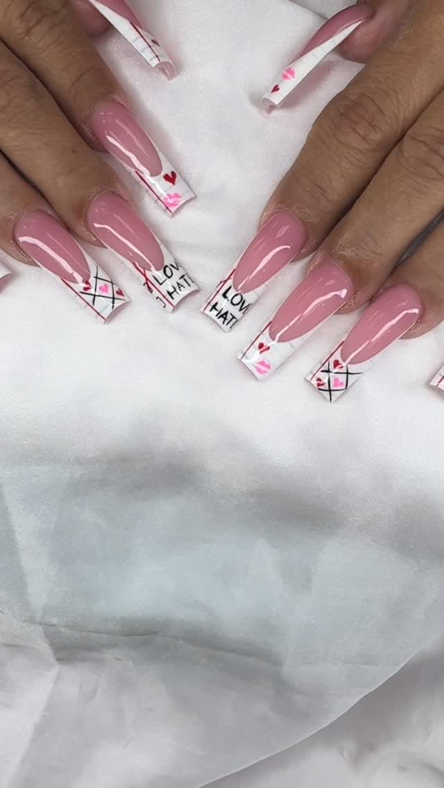 Post 5 by Sassy Nails And Lashes on Instagram (video)