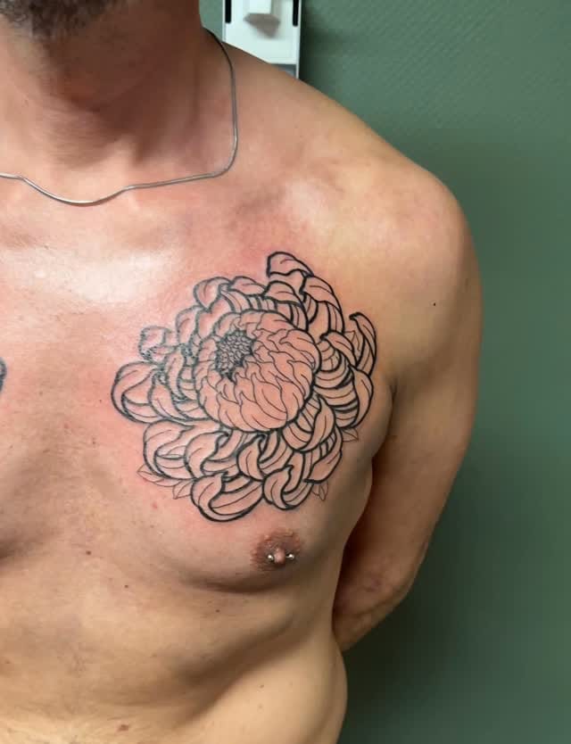 Post 8 by EDOTATTOO_FelixAlbrecht on Instagram (video)