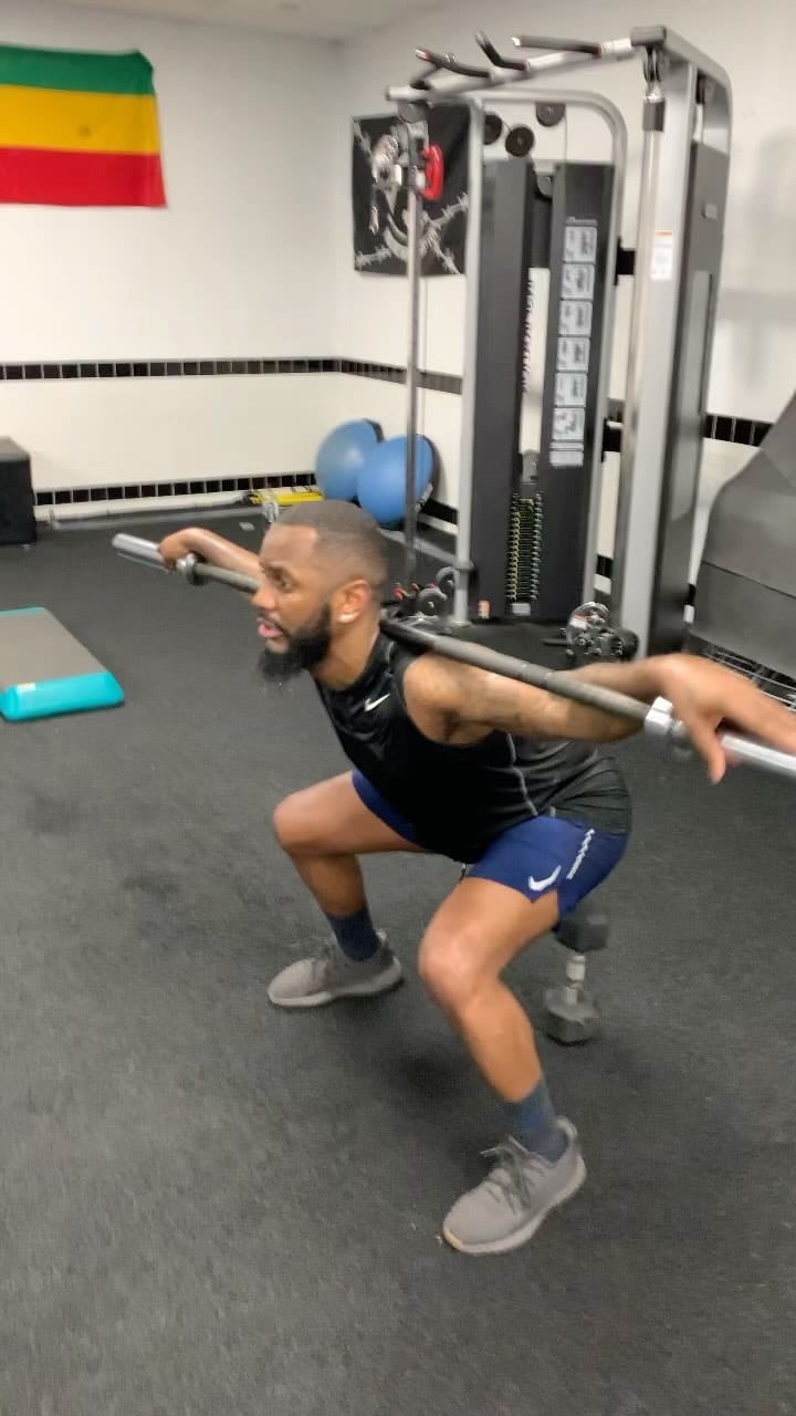 Post 2 by @nooffdaysfitness on Instagram (video)