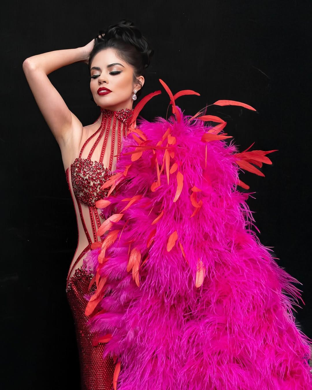 Post 8 by Victor & Jesse México Oficial on Instagram (carousel)