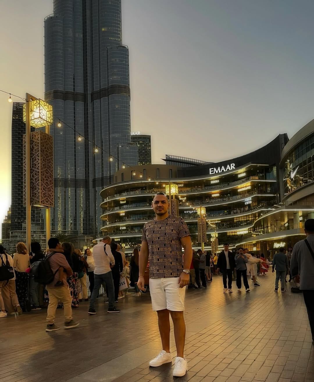 Post 5 by Denny Mladenov on Instagram (image)