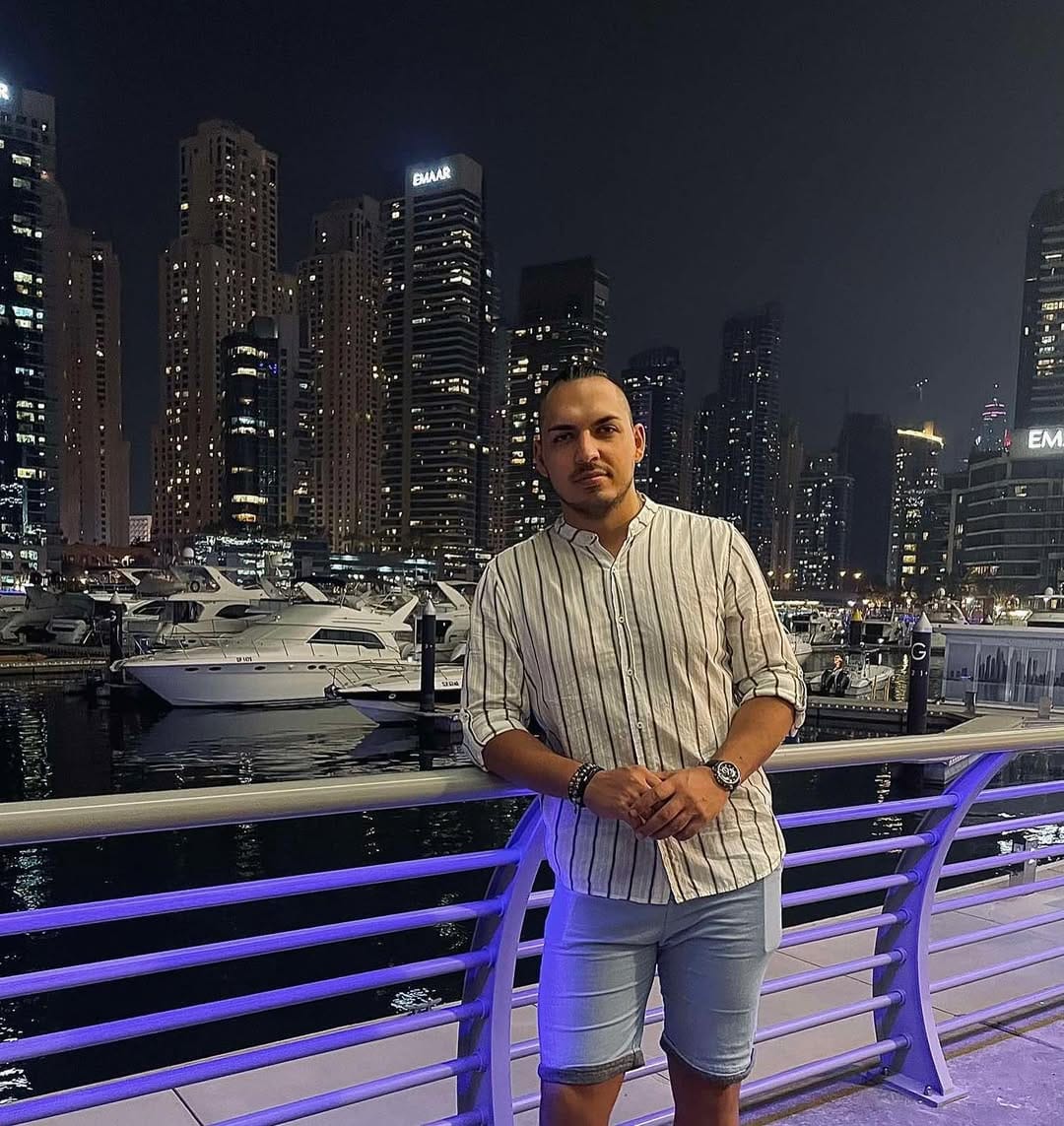 Post 6 by Denny Mladenov on Instagram (image)