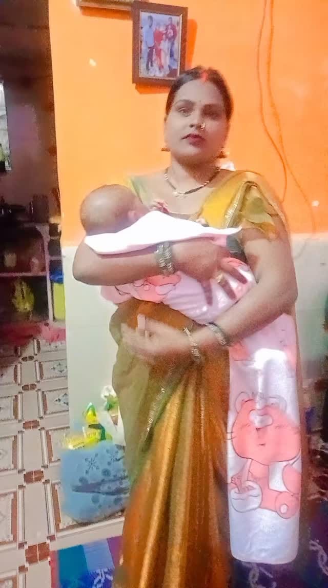 Post 4 by Shivani Jaiswarr on Instagram (video)