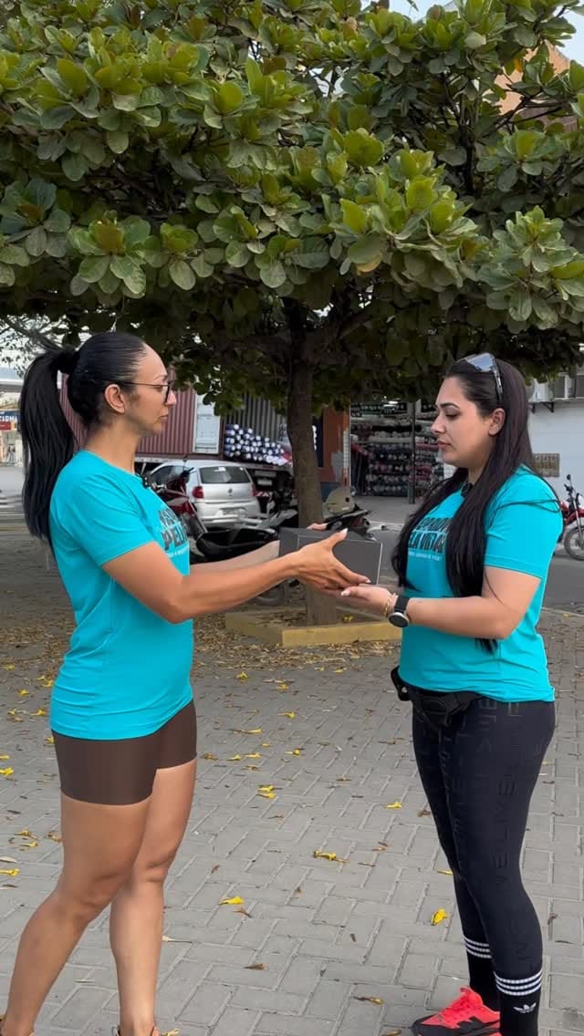 Post 7 by Thayla Marcela on Instagram (video)