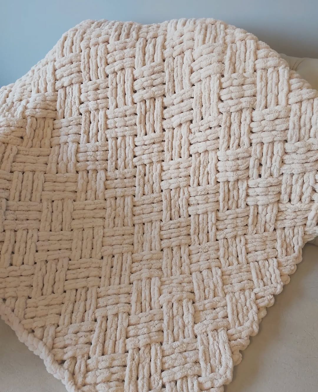 Post 3 by Moi Makrome Atelier ❇ on Instagram (image)