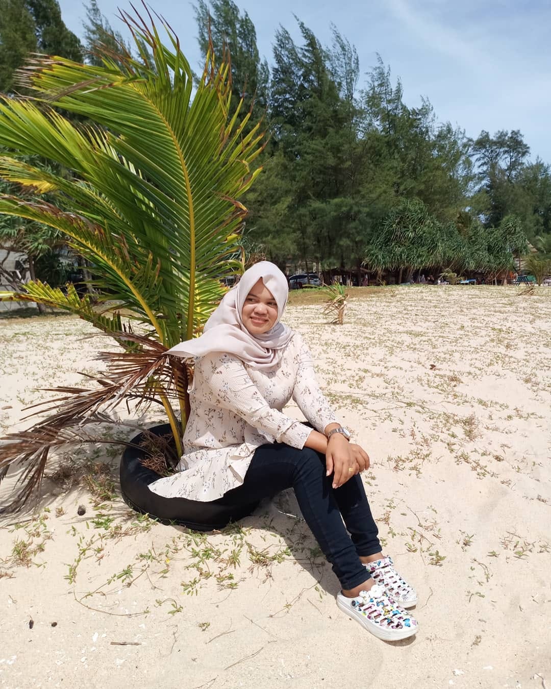 Post 7 by Syarifah Ipah on Instagram (image)