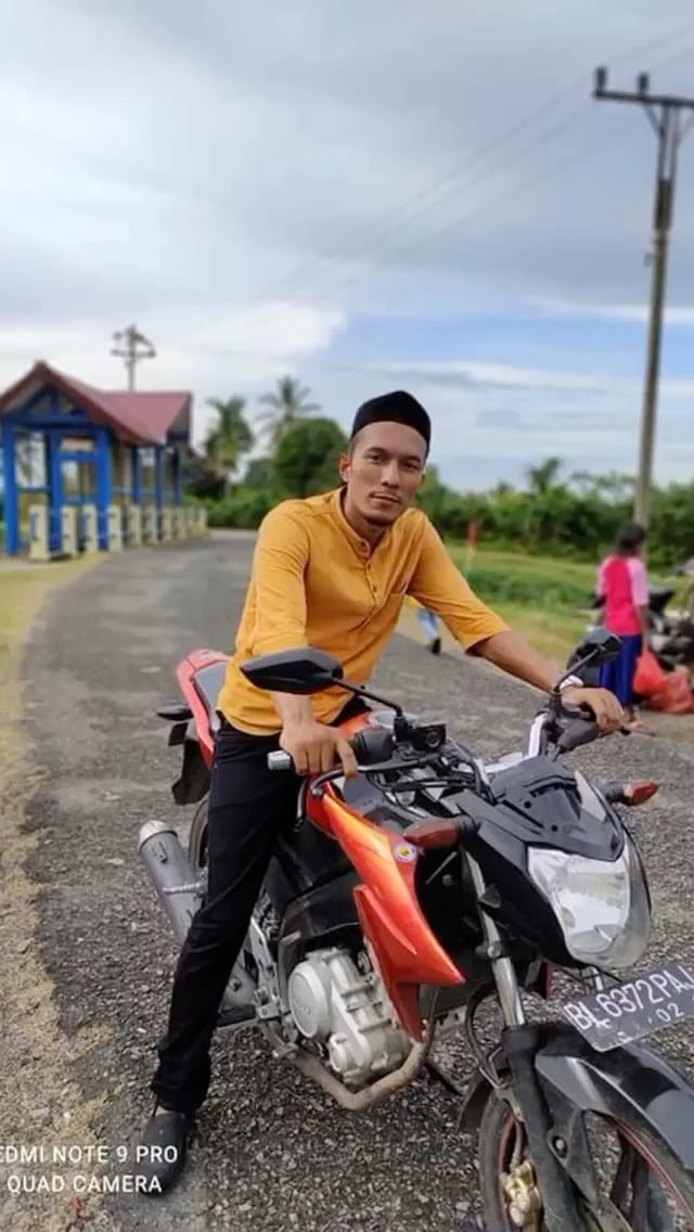 Post 1 by Syarifah Ipah on Instagram (video)