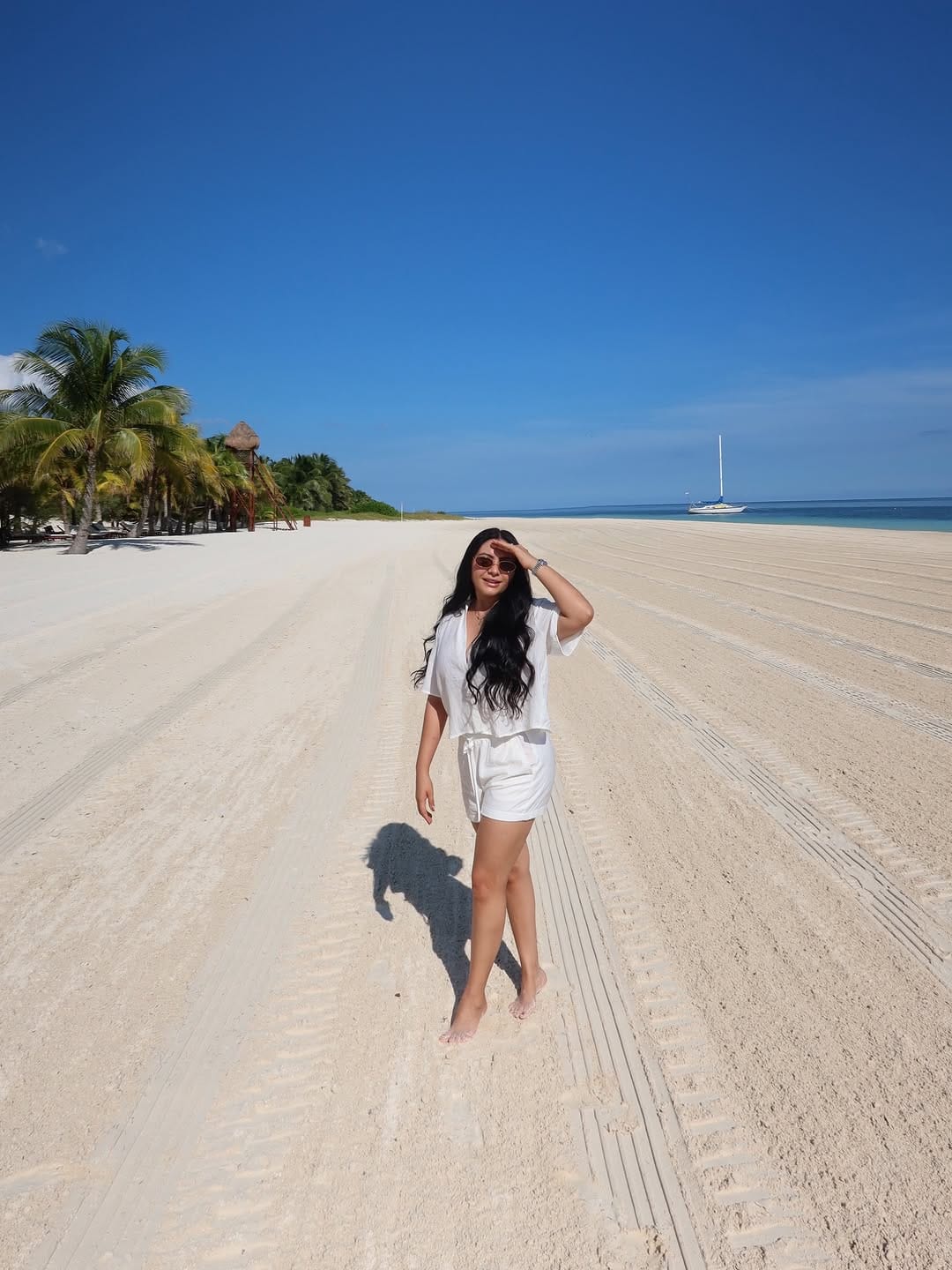 Post 2 by Lua Aguilar on Instagram (carousel)