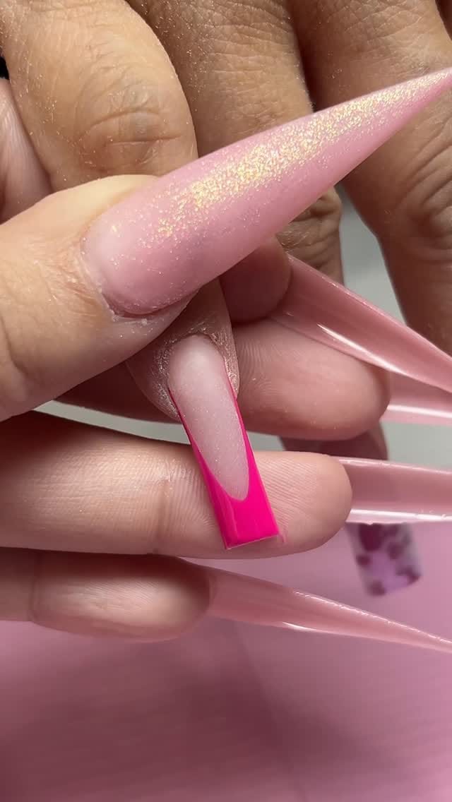 Post 6 by Houston Nails (eastside) on Instagram (video)
