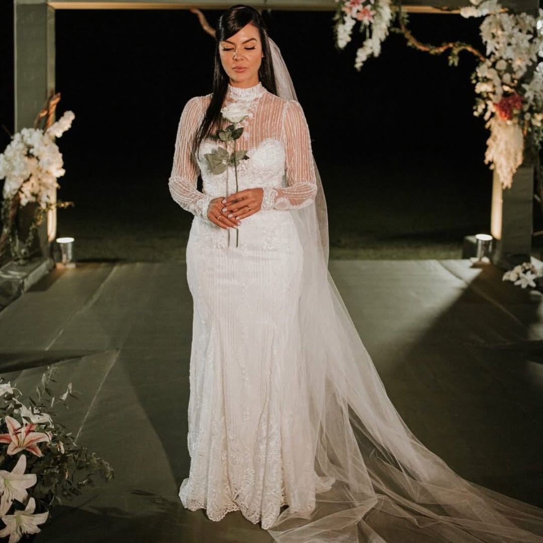 Post 5 by Vestido de Noiva (Loiany Lima) on Instagram (image)