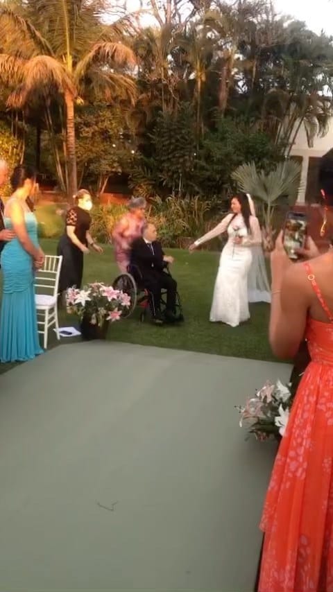Post 6 by Vestido de Noiva (Loiany Lima) on Instagram (video)