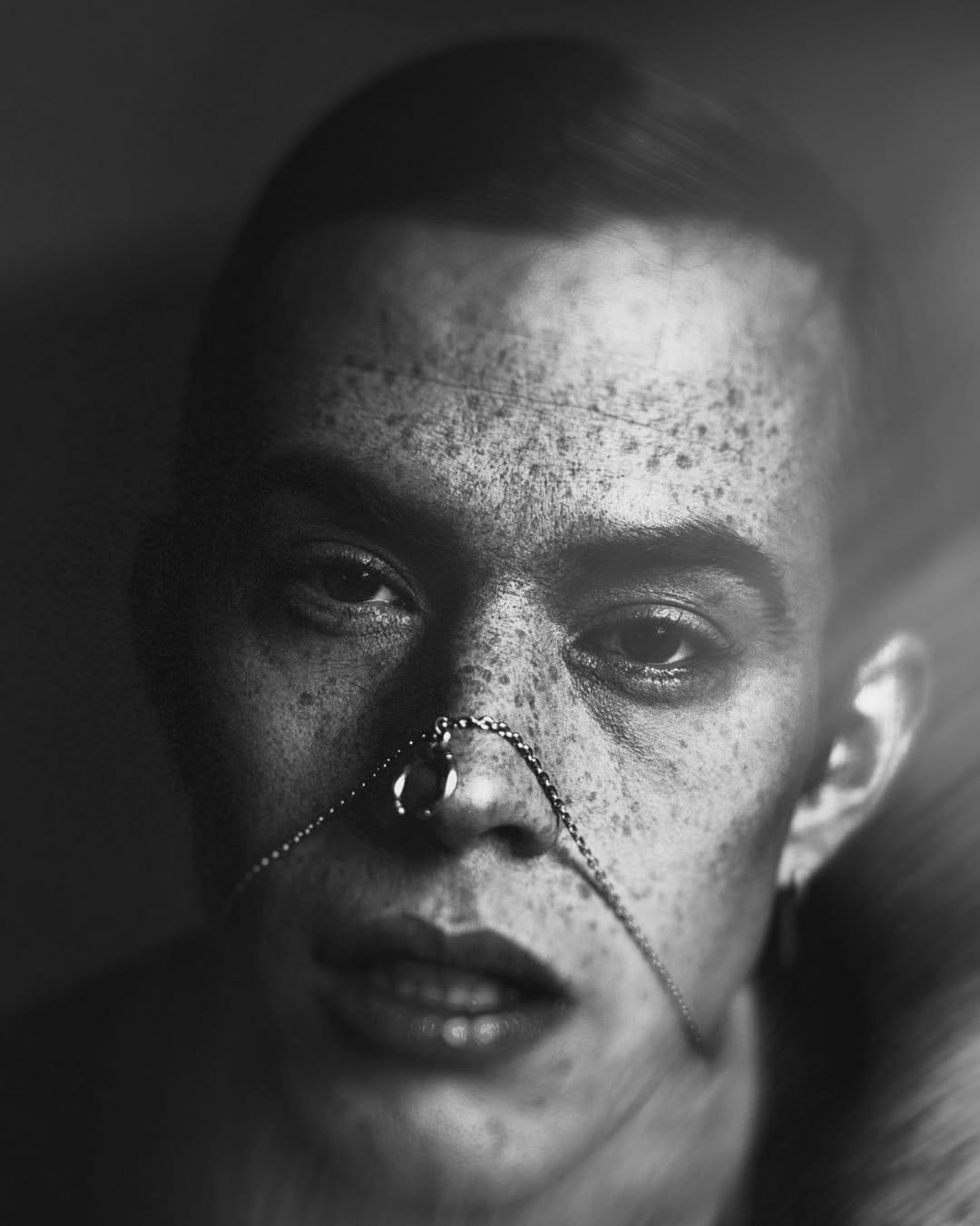 Post 10 by Ramón Castro on Instagram (carousel)