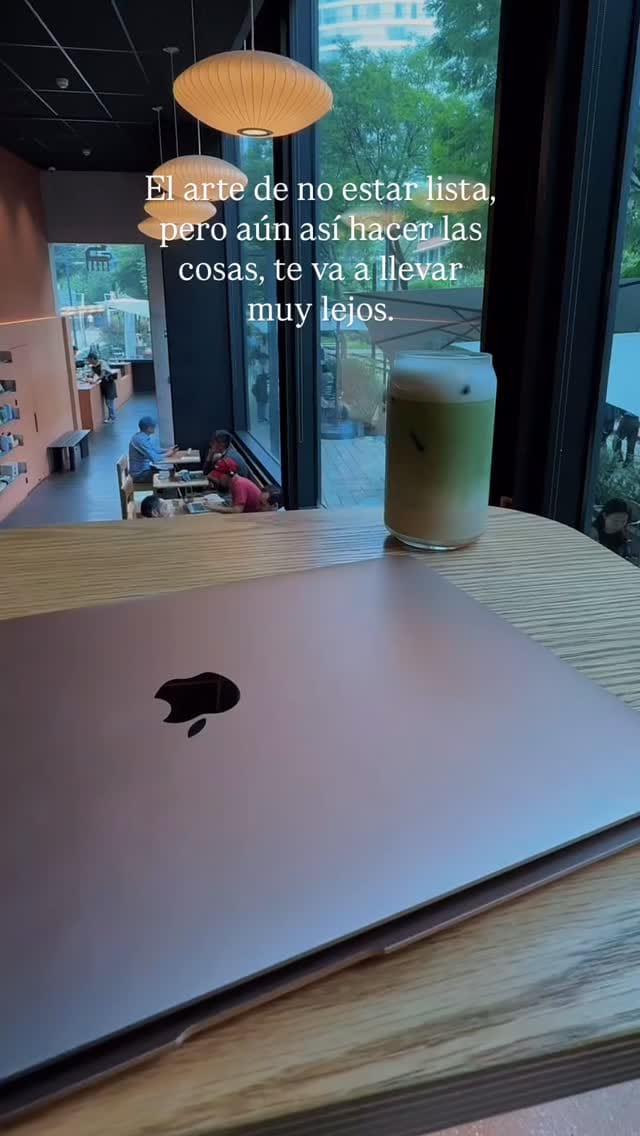 Post 8 by Ely on Instagram (video)