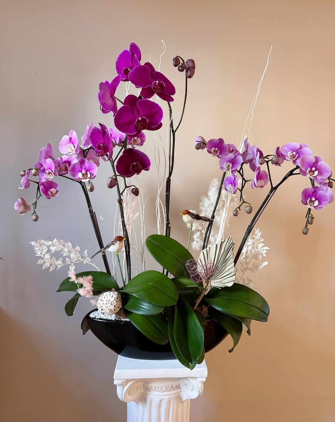 Post 8 by Thomas Hobbs Fine Florist on Instagram (image)