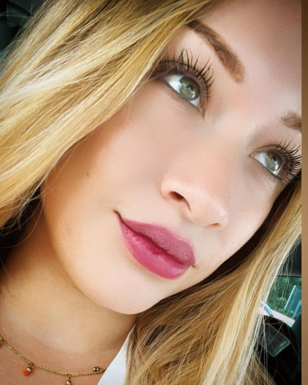 Post 8 by Doubraska Ivanova🌸 on Instagram (image)