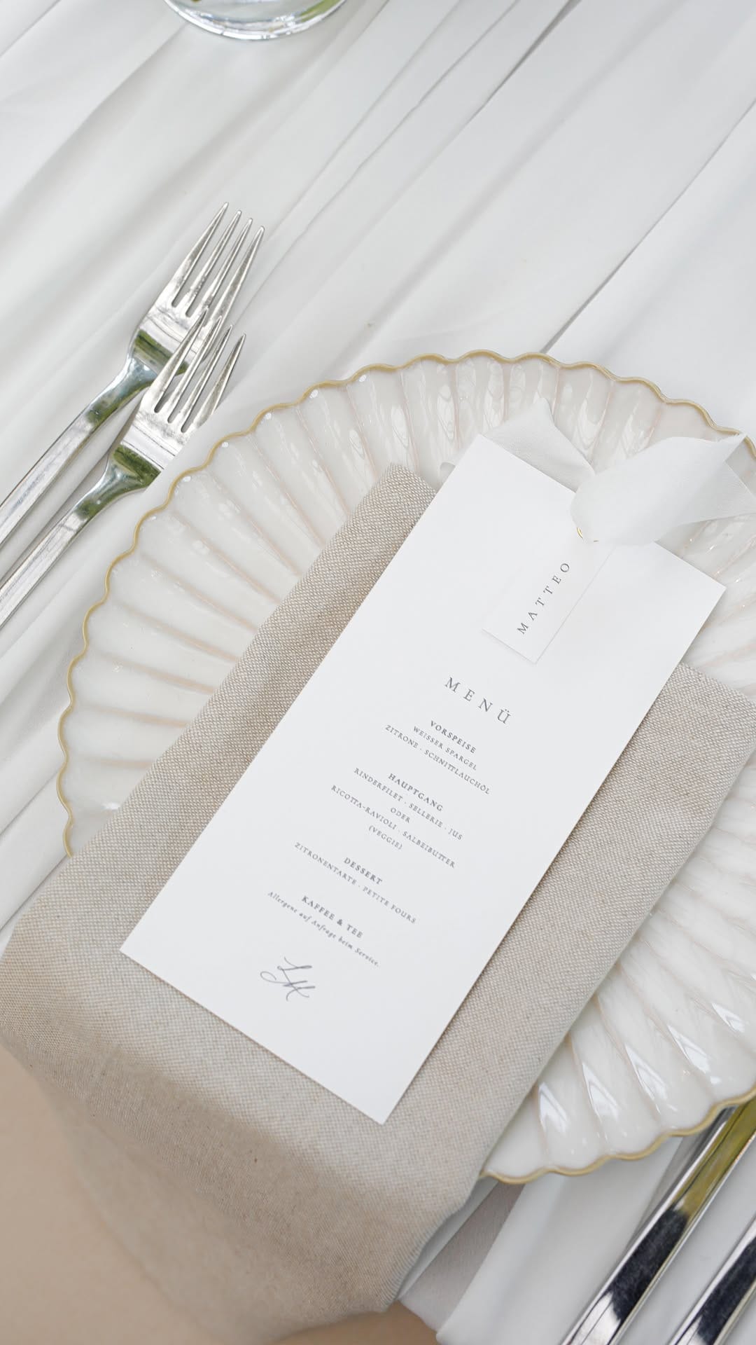 Post 2 by Hochzeitseinladung x Davetiye I Letterpress | Stammbuch on Instagram (video)