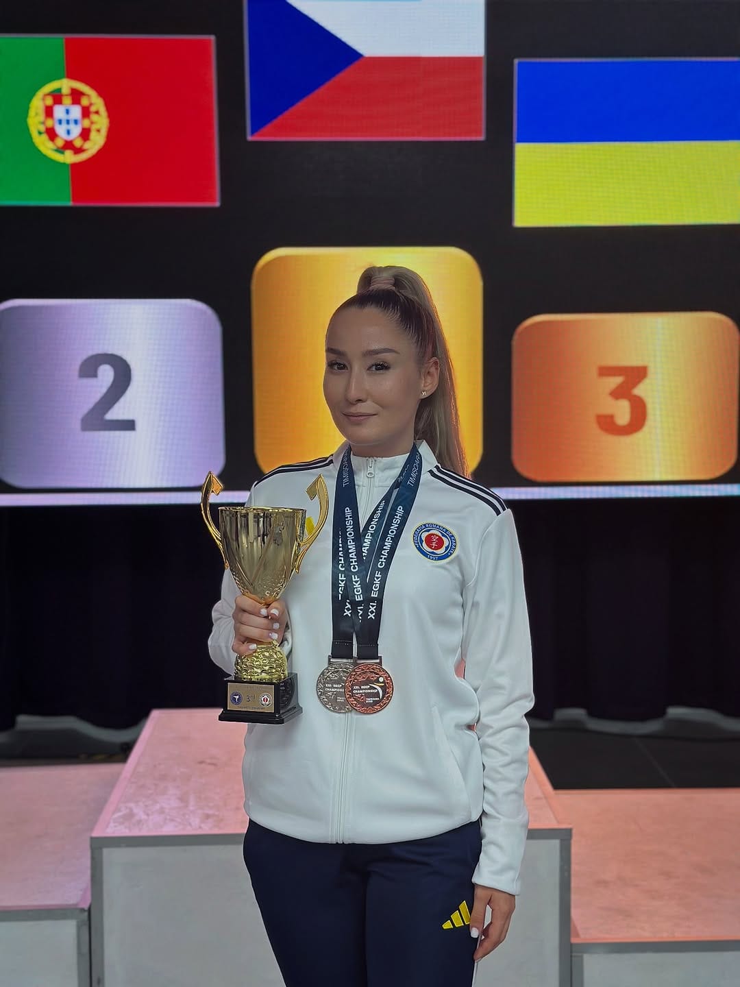 Post 4 by Alina ❤️🏆🥋 on Instagram (carousel)