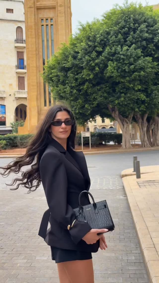 Post 7 by Marie Christine on Instagram (video)