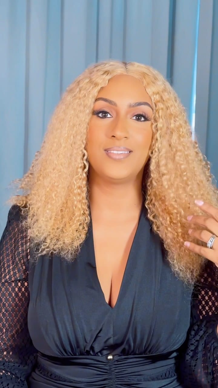 Post 1 by shadesbyjulietibrahim on Instagram (video)