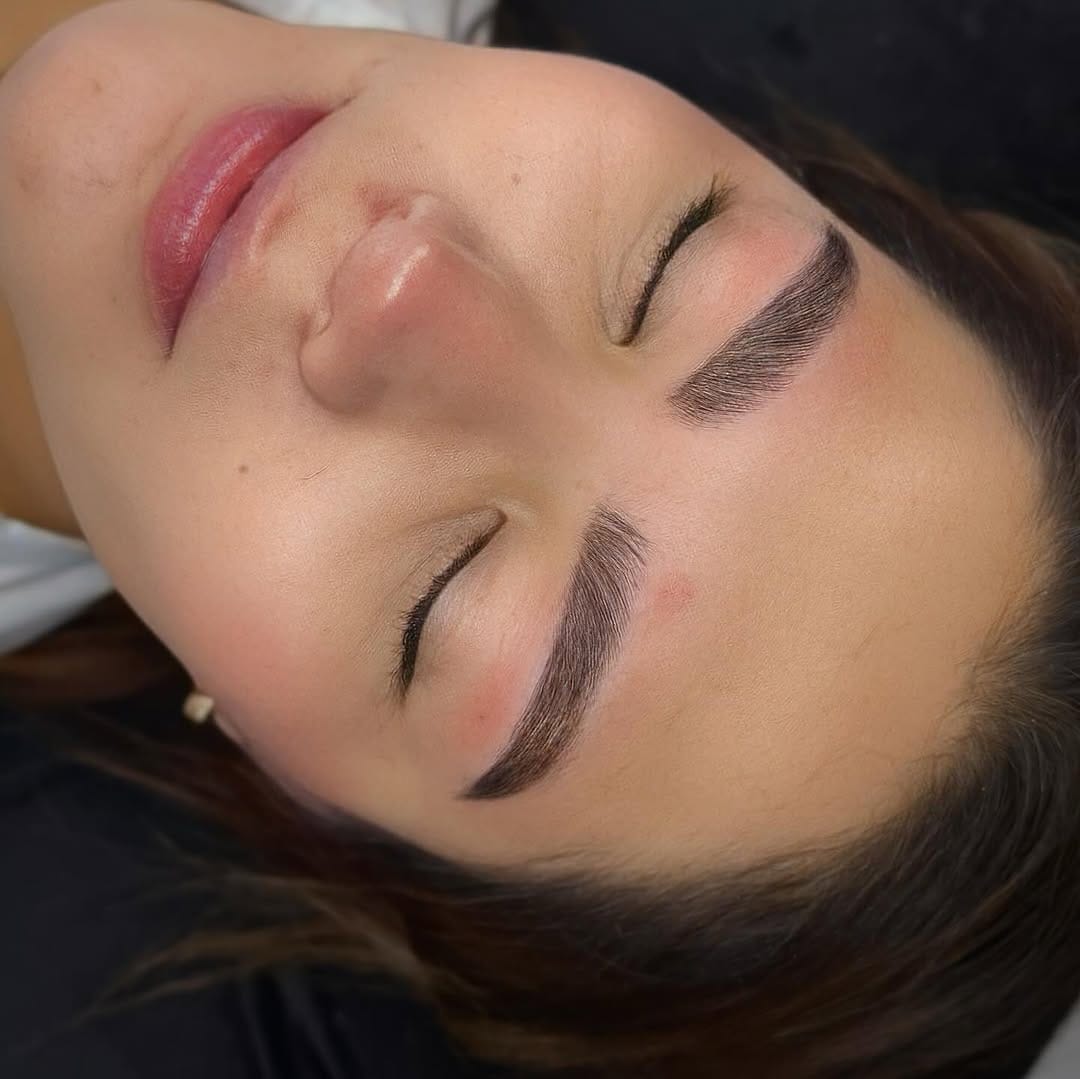 Post 8 by ScarlethLashes️️️&Brows on Instagram (carousel)