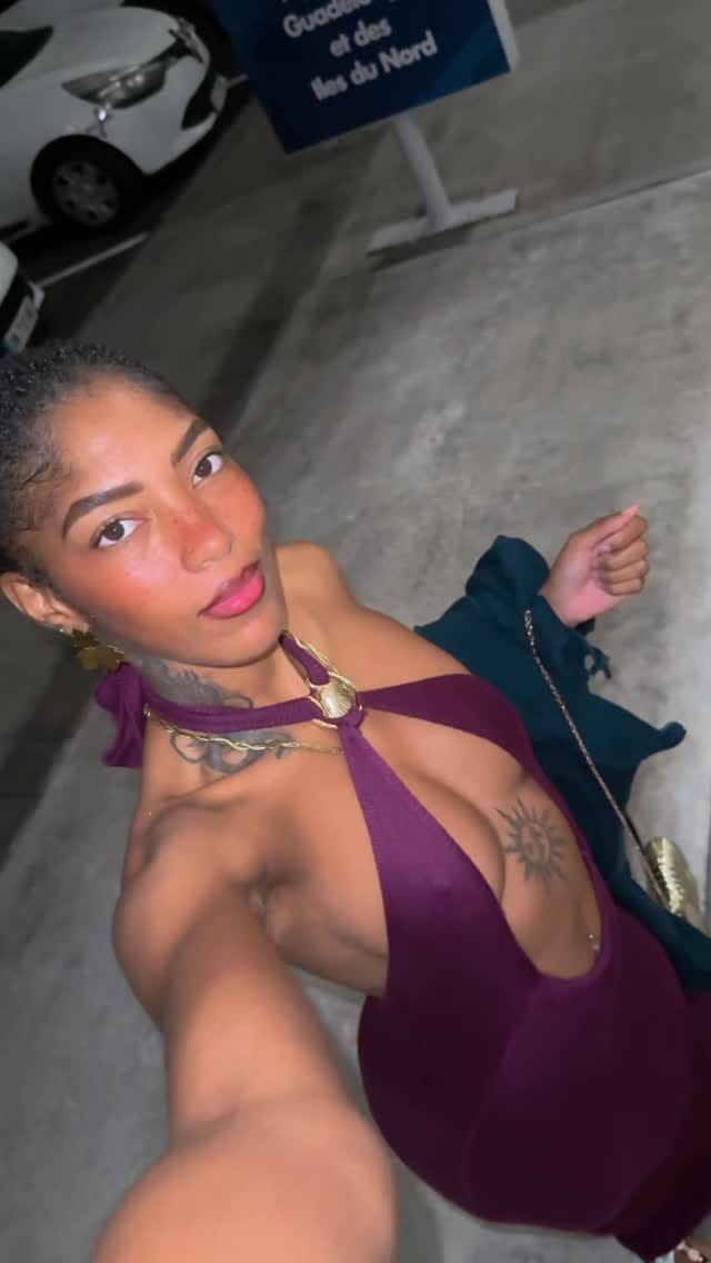 Post 1 by ✨Honey🍯 on Instagram (video)