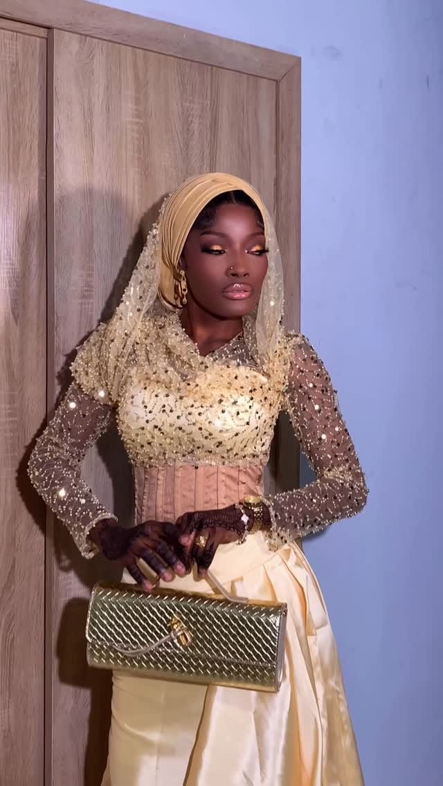 Post 6 by ILORIN LUXURY ABAYA’S & SCARFS VENDOR on Instagram (video)