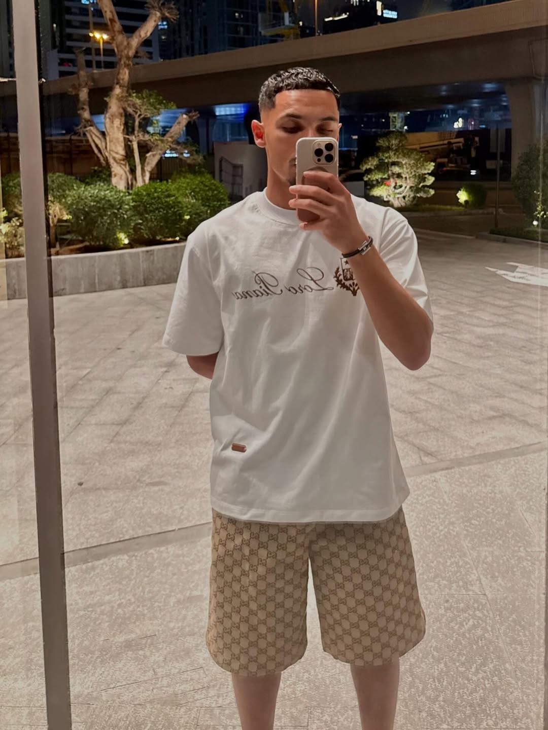 Post 1 by @ybenrahou10 on Instagram (carousel)