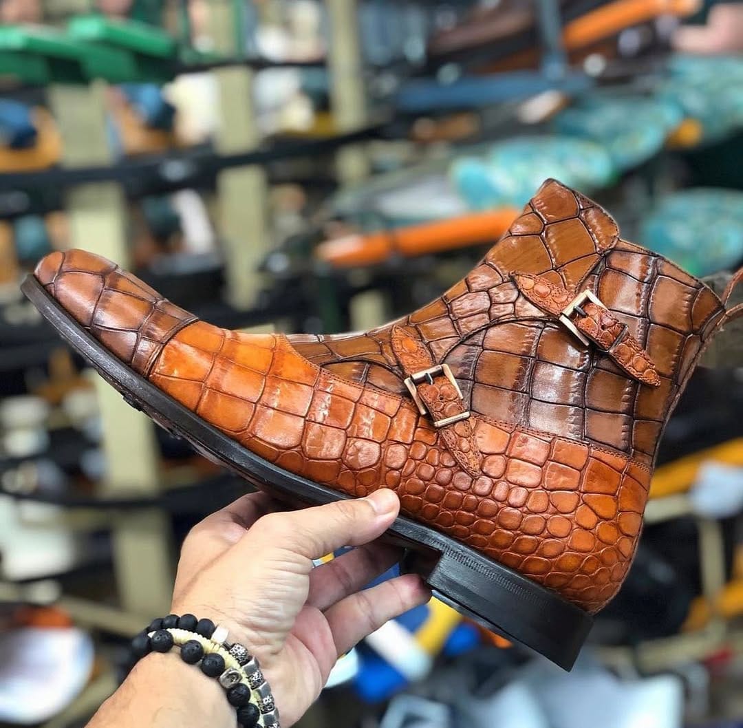 Post 2 by LEATHER AND SOLES on Instagram (image)