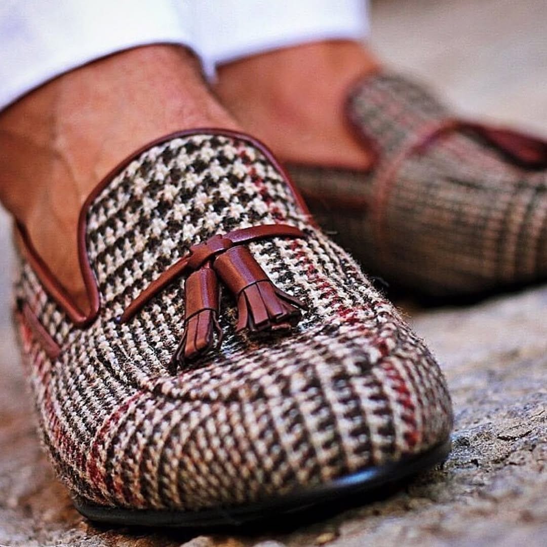 Post 10 by LEATHER AND SOLES on Instagram (image)
