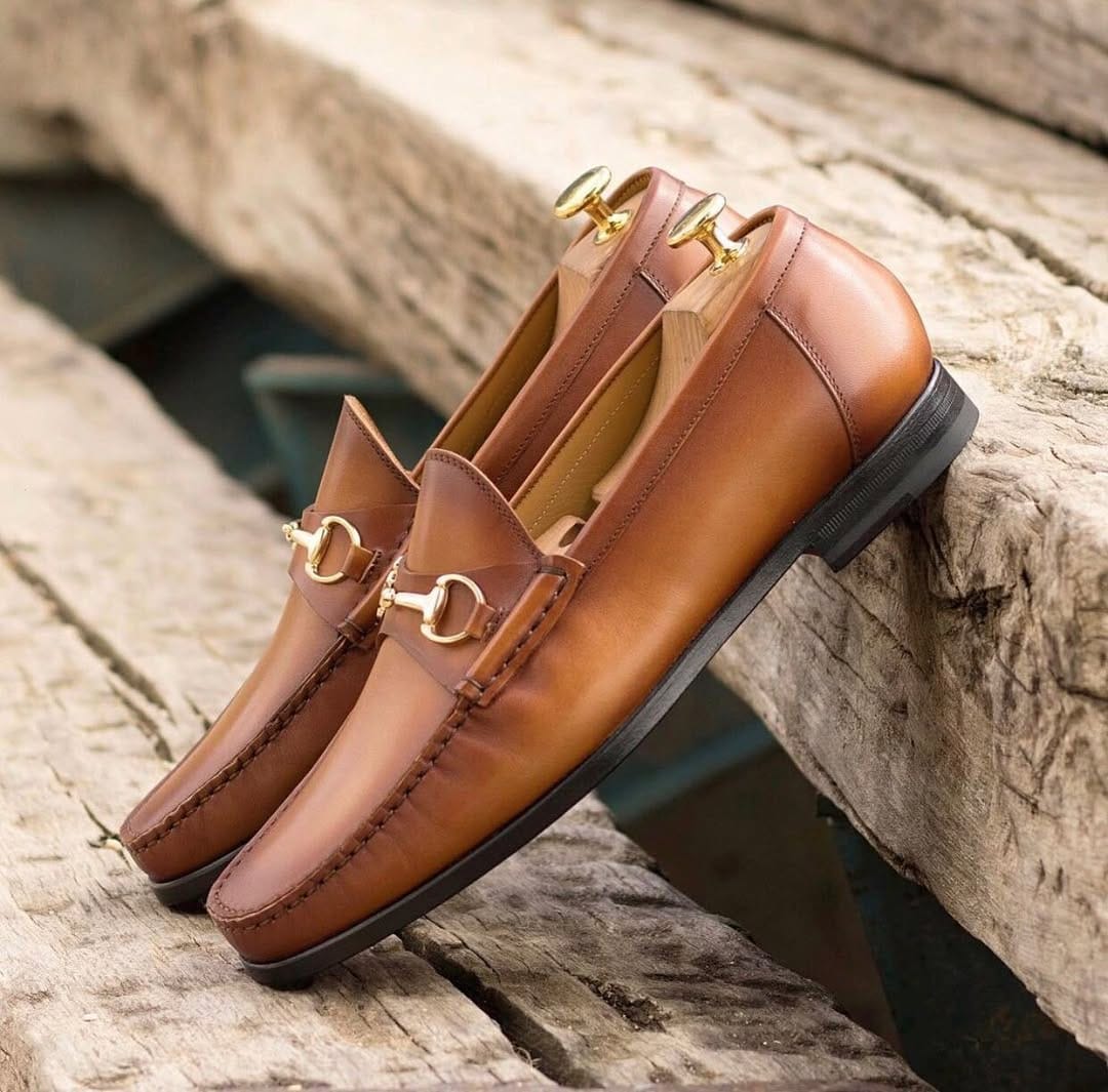 Post 6 by LEATHER AND SOLES on Instagram (image)