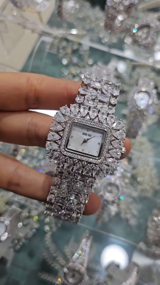 Post 1 by Nazlı Kılıç on Instagram (video)