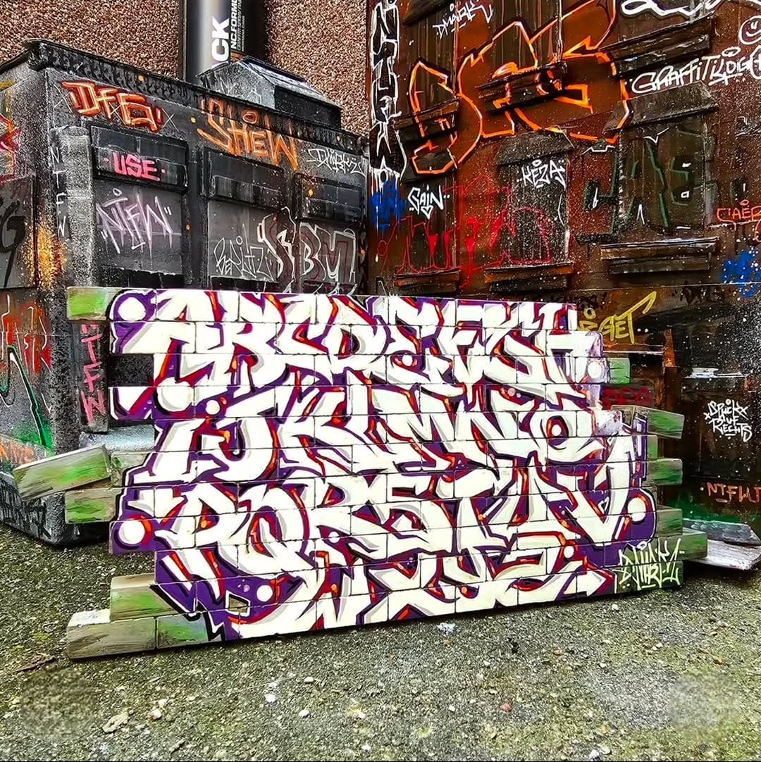 Post 1 by Small Wall on Instagram (carousel)