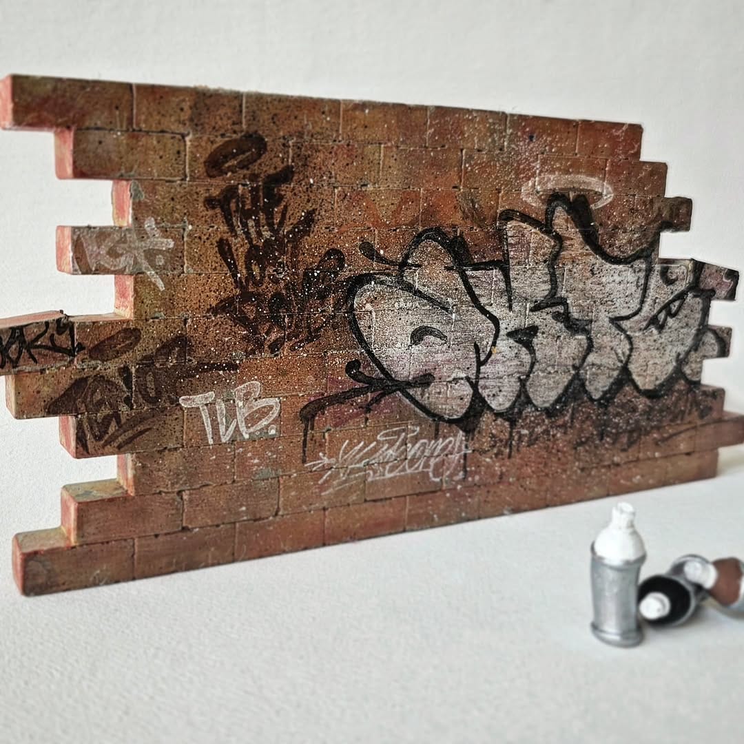 Post 5 by Small Wall on Instagram (image)