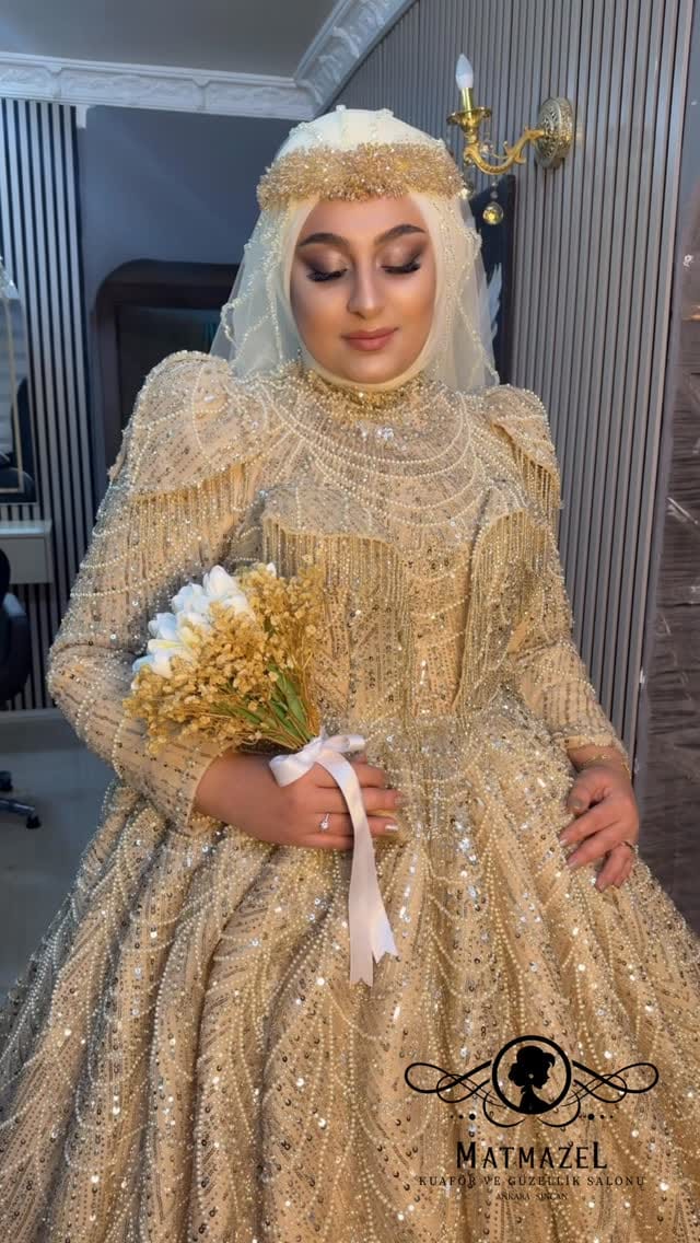 Post 9 by Gelinsaçı Türbantasarım Makeup on Instagram (video)