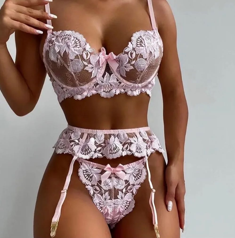 Post 7 by Pink Blue Since 2016 on Instagram (image)