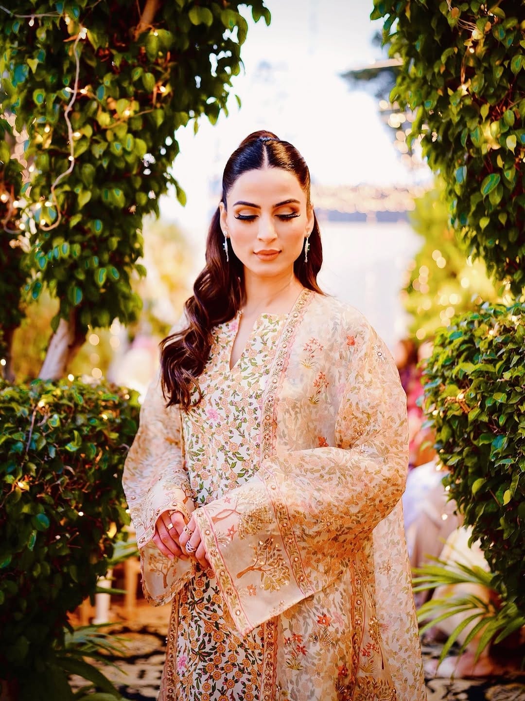 Post 7 by Raheela Jaffrani on Instagram (carousel)