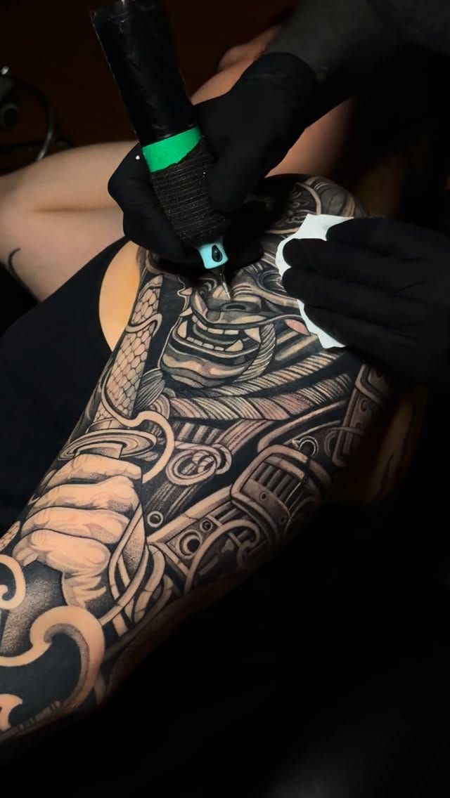 Post 7 by BESTIAL INK 🇨🇴 on Instagram (video)