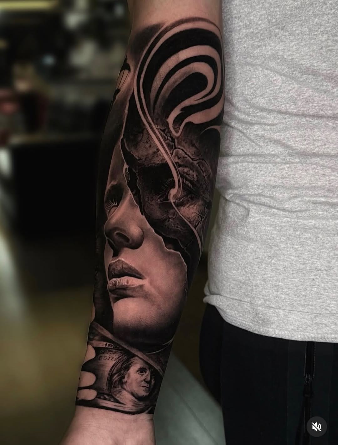 Post 4 by BESTIAL INK 🇨🇴 on Instagram (carousel)