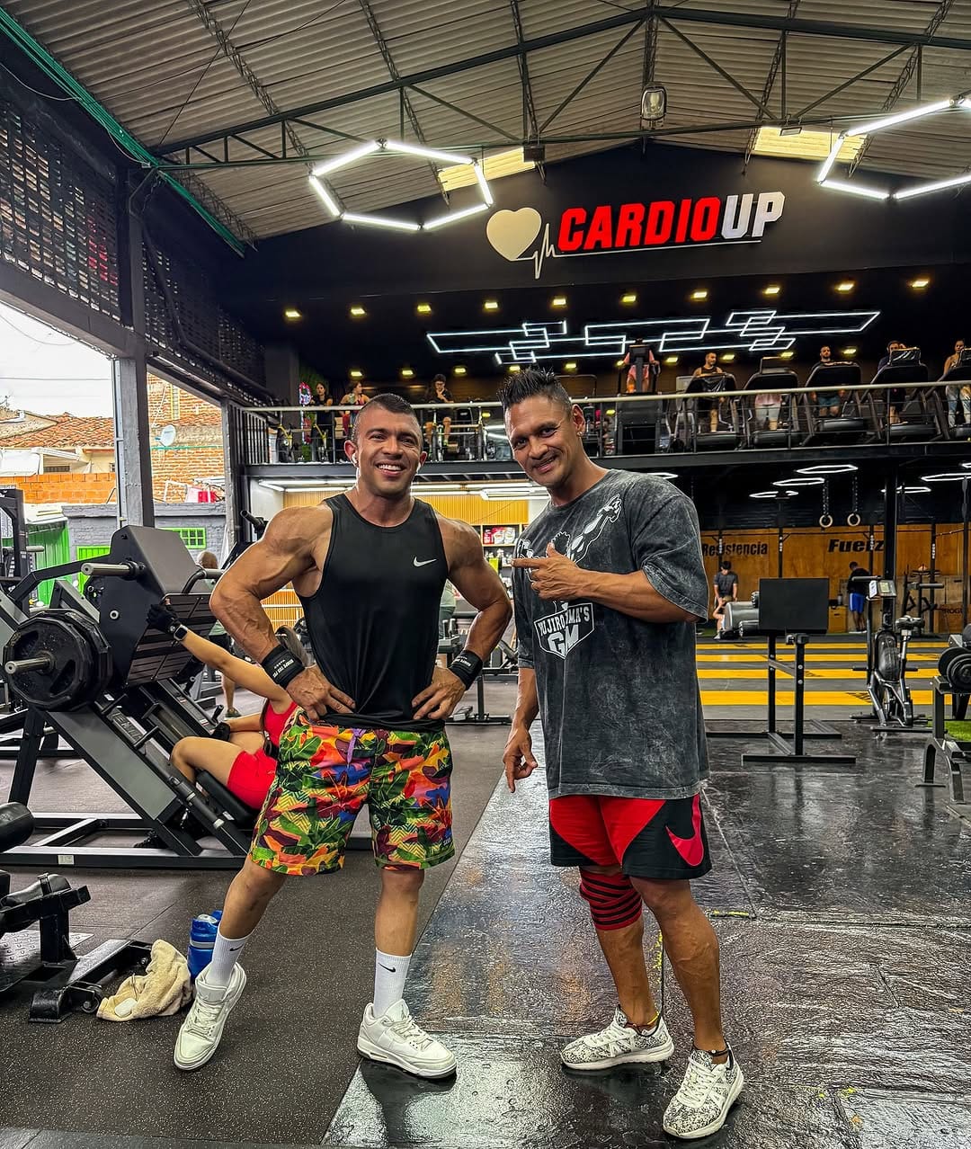 Post 2 by Atleta Robinson chicaiza on Instagram (image)