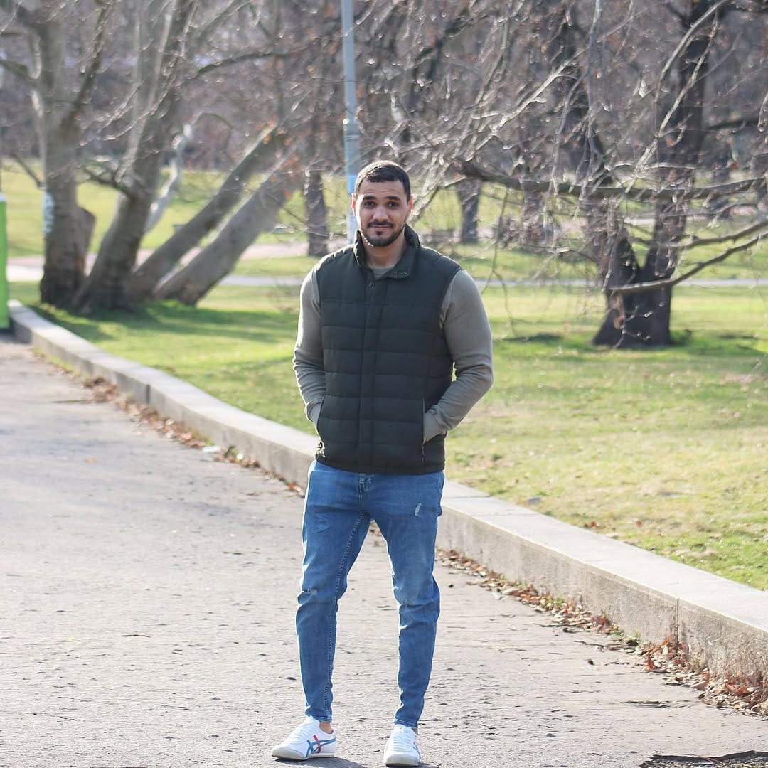 Post 6 by Abdalla Alshamsi on Instagram (image)