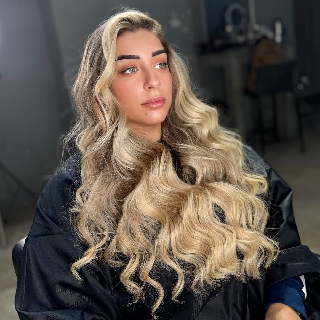 Post 8 by Fher Arias peluquería maquillaje on Instagram (carousel)