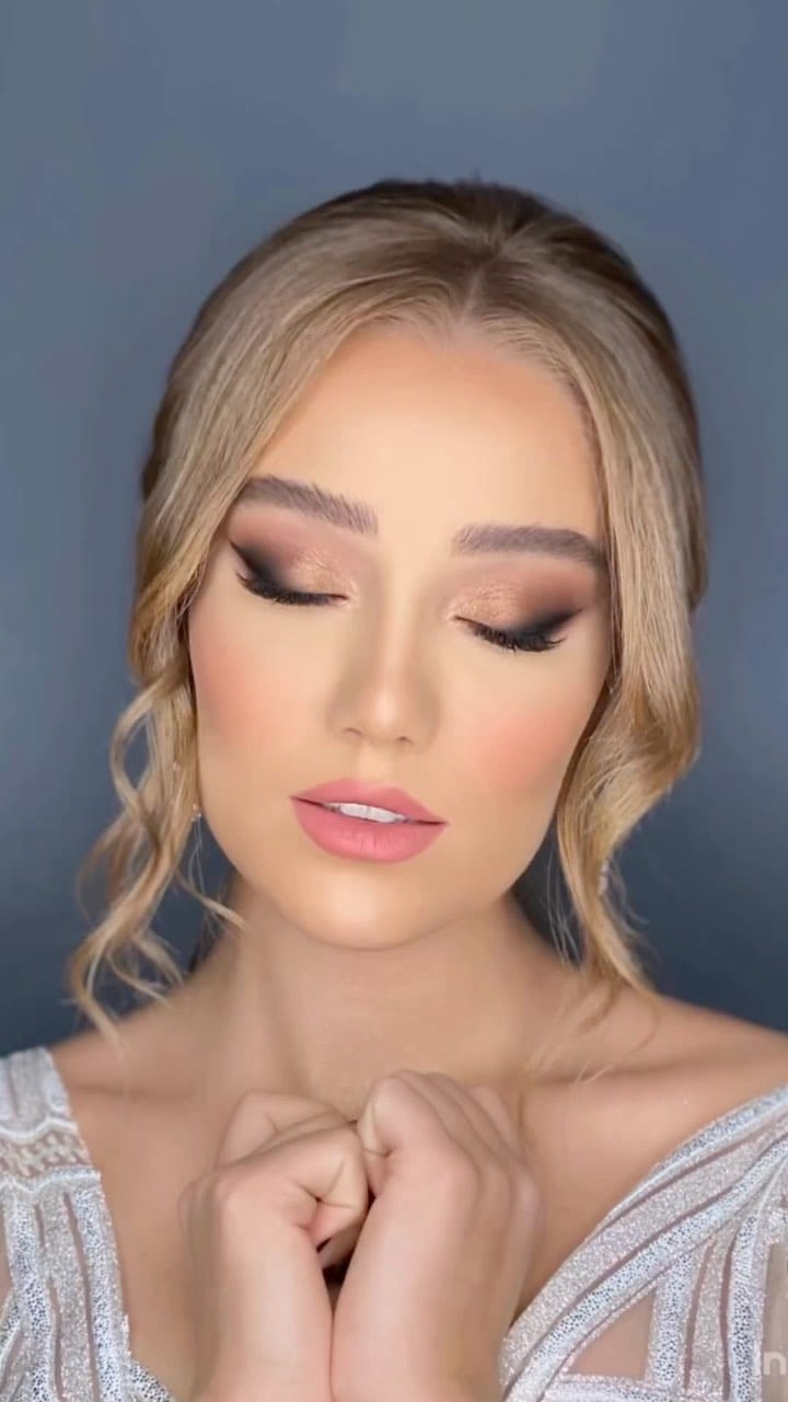 Post 8 by Mina Sadeghi on Instagram (video)