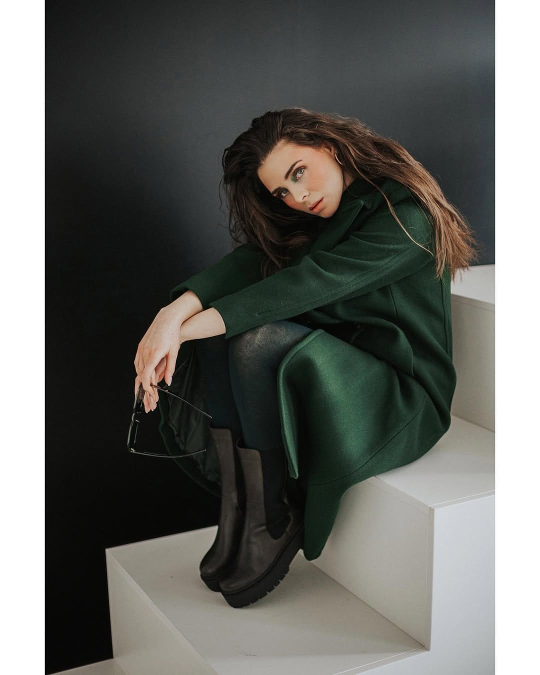 Post 3 by Julia on Instagram (image)