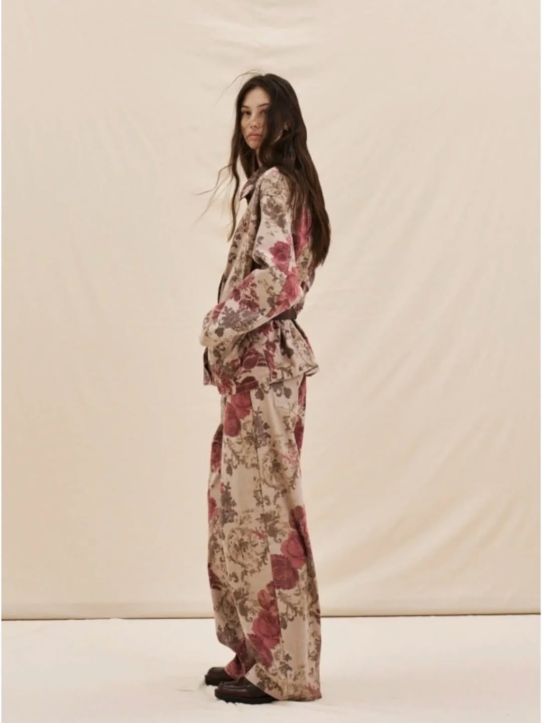 Post 4 by Esperanza boutique on Instagram (carousel)