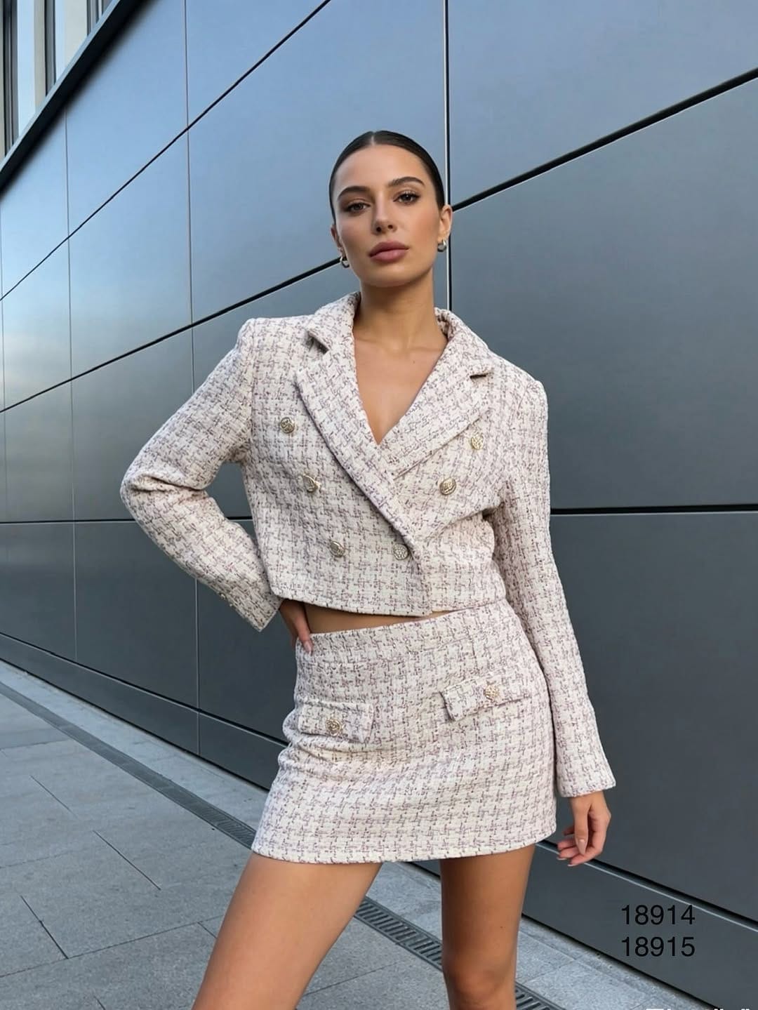 Post 7 by Esperanza boutique on Instagram (image)