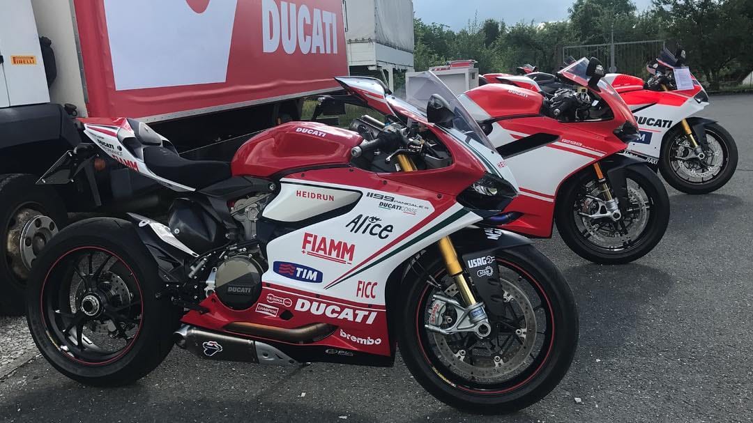 Post 4 by @panigale_rider on Instagram (image)