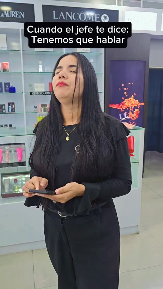 Post 5 by Calvin Perfumería on Instagram (video)