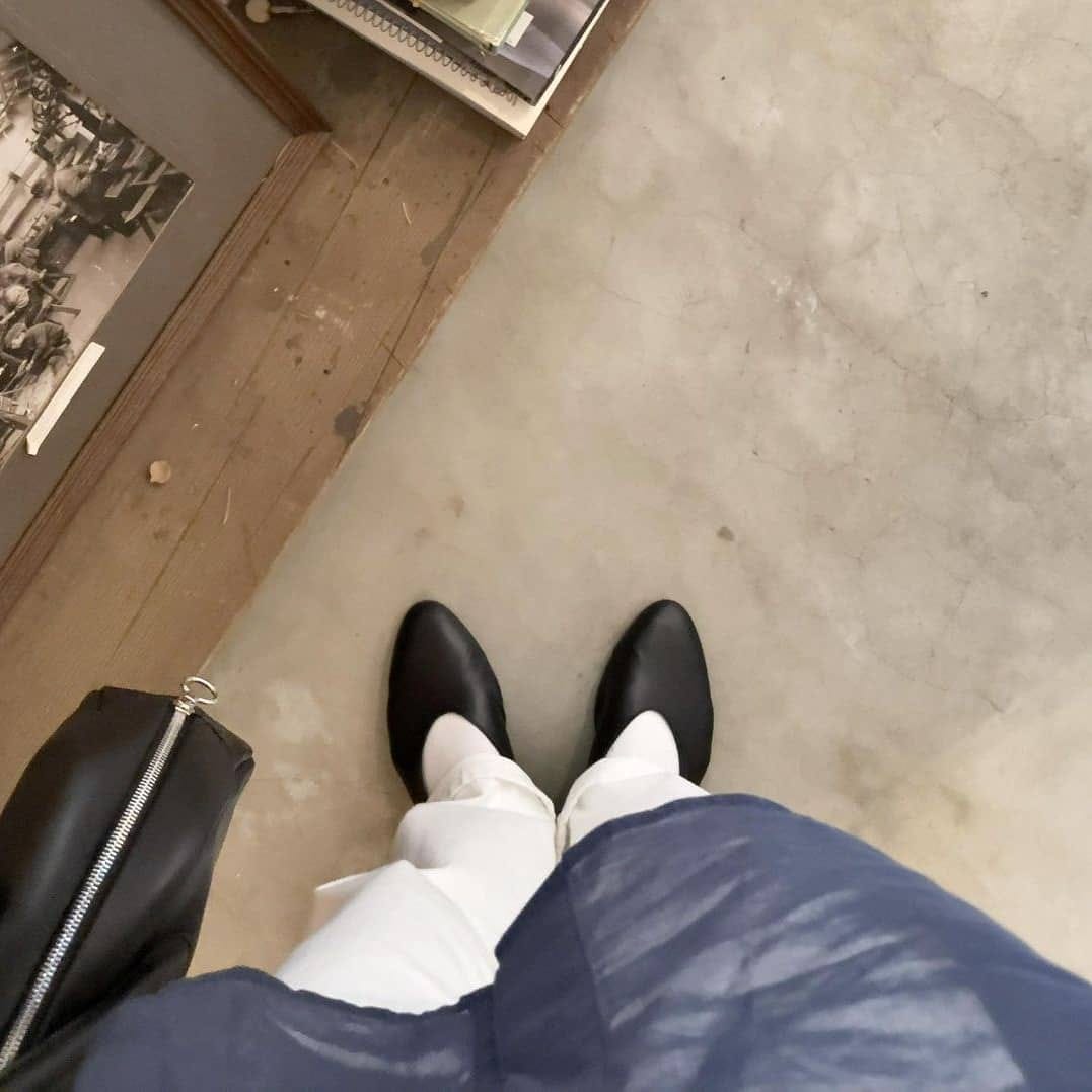 Post 6 by ELEMENTARYLUX/ Italian shoes on Instagram (image)