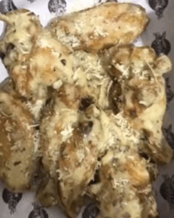 Post 10 by Twins & Wings on Instagram (video)
