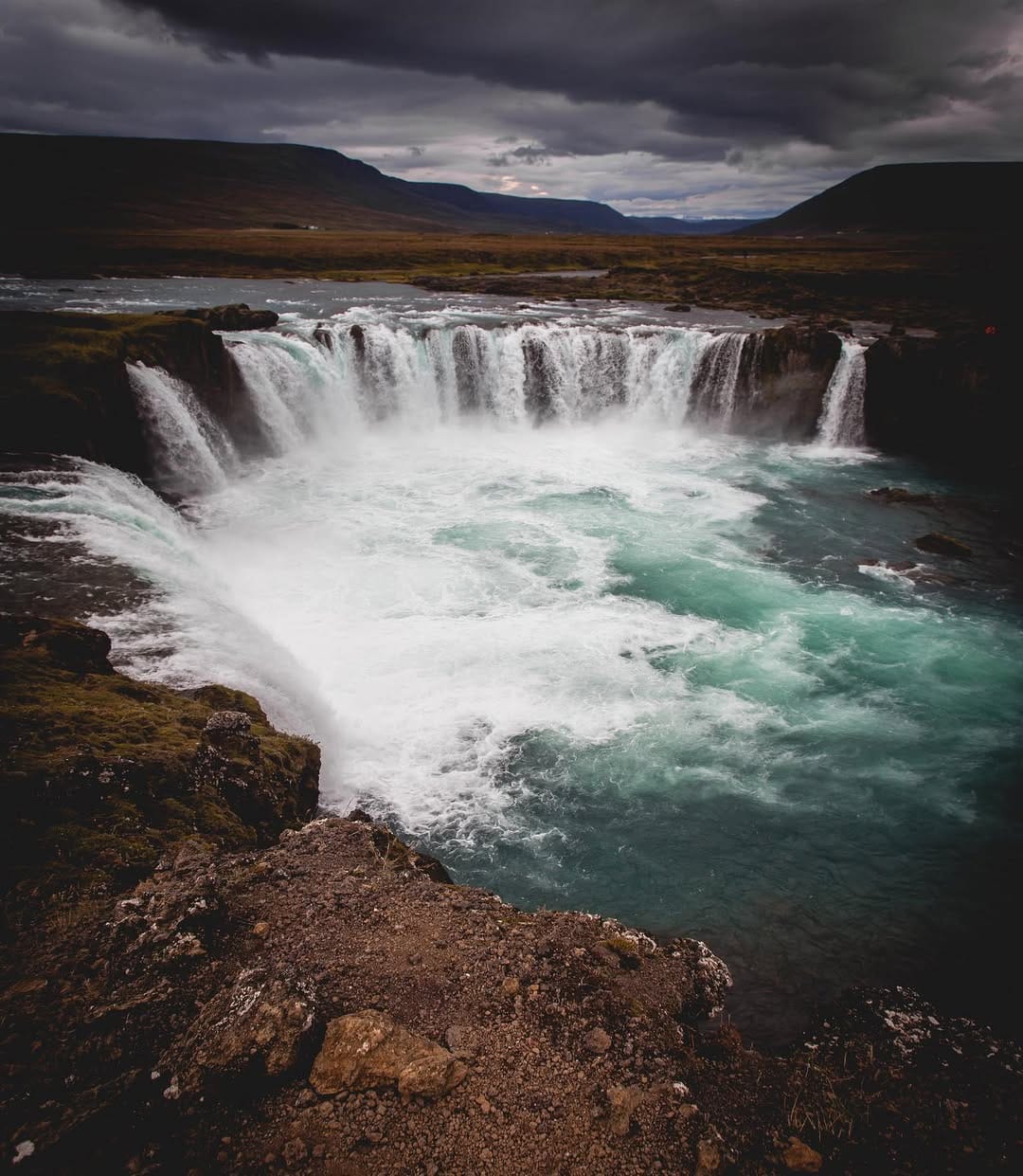 Post 1 by H U S U N G on Instagram (image)